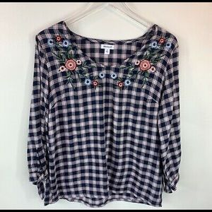 Women plus size top shirt 3x